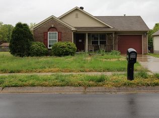 6288 Waterfield Dr, Owensboro, KY 42303