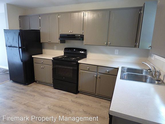 5th image of 1166 Meadowview Dr