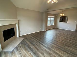 5731 Praise Ct, Houston, TX 77048