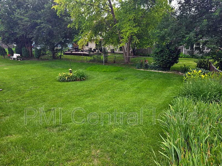 5310 Brookview Dr — Photo 33