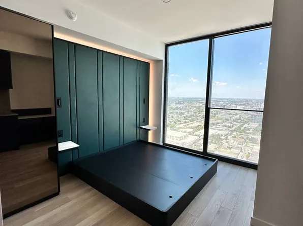 20 NE 11th St #3602, Miami, FL 33132