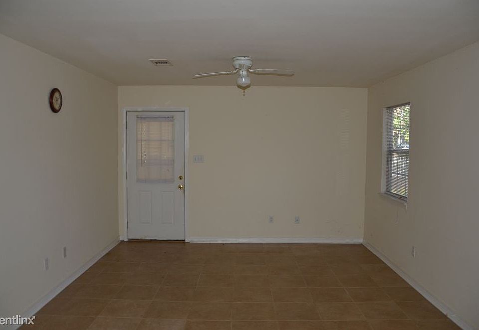2nd image of 714 7th St