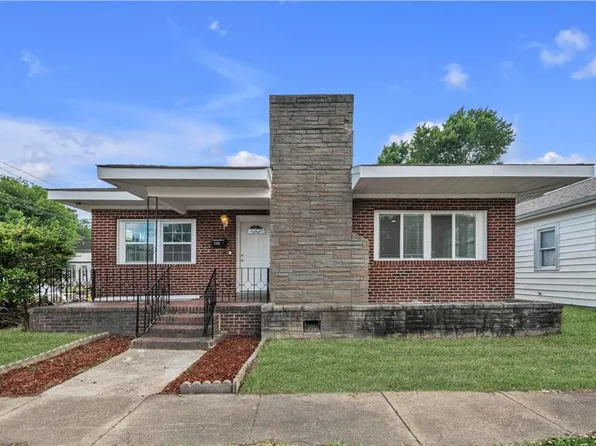 2316 Effingham St, Portsmouth, VA 23704