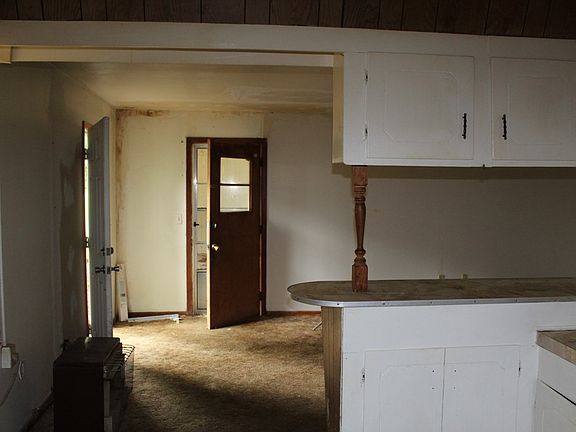 5th image of 426 Medgar Evers Blvd