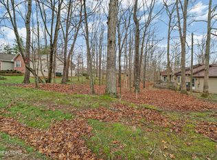 123 Winslow Ln, Fairfield Glade, TN 38558