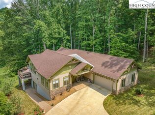 583 Hawthorne Lndg, Mountain City, TN 37683
