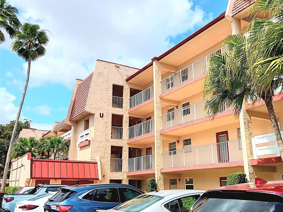 1st image of 1055 Country Club Drive #301