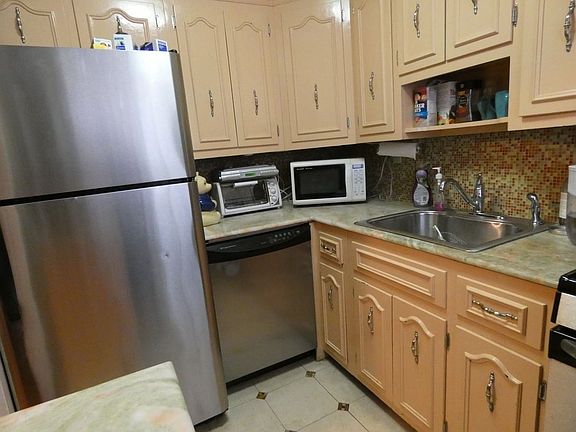 4th image of 35-51 85th St #4B
