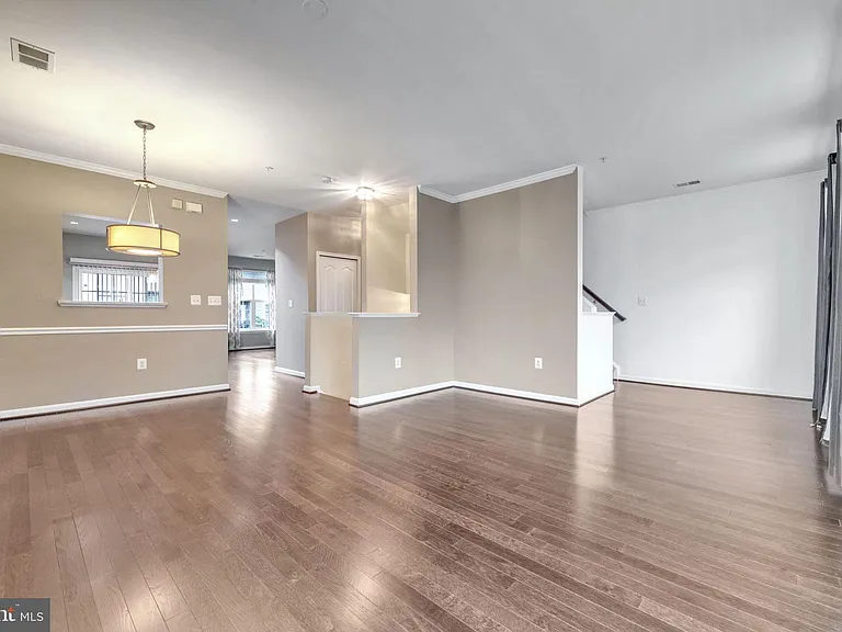 5502 Capital Gateway Dr #418 — Photo 12