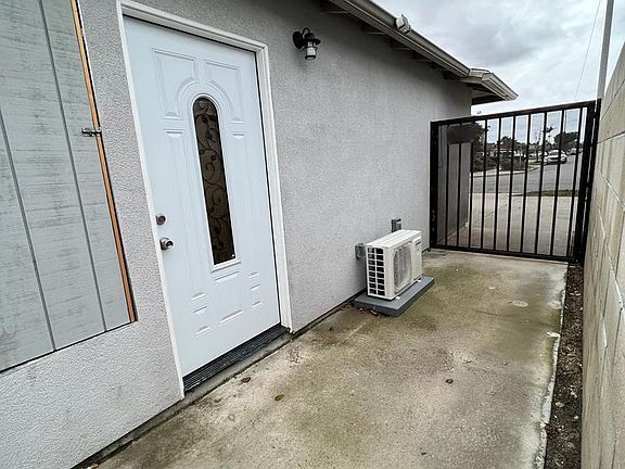 2nd image of 15612 Briarcliff St