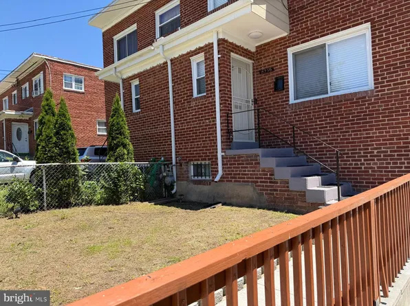 8315 Navahoe Dr, Silver Spring, MD 20903