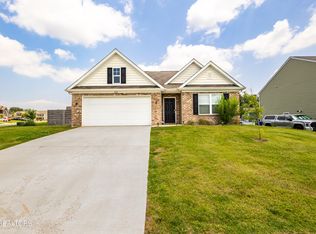 805 Green Meadows Dr, Talbott, TN 37877