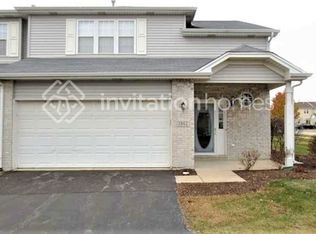 3862 Pathfinder Ln, Joliet, IL 60435