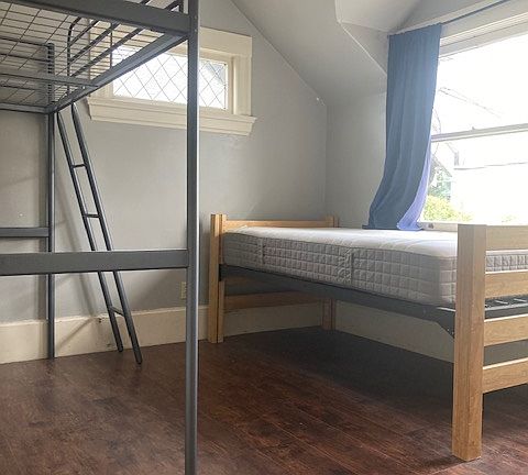 front bedroom as double