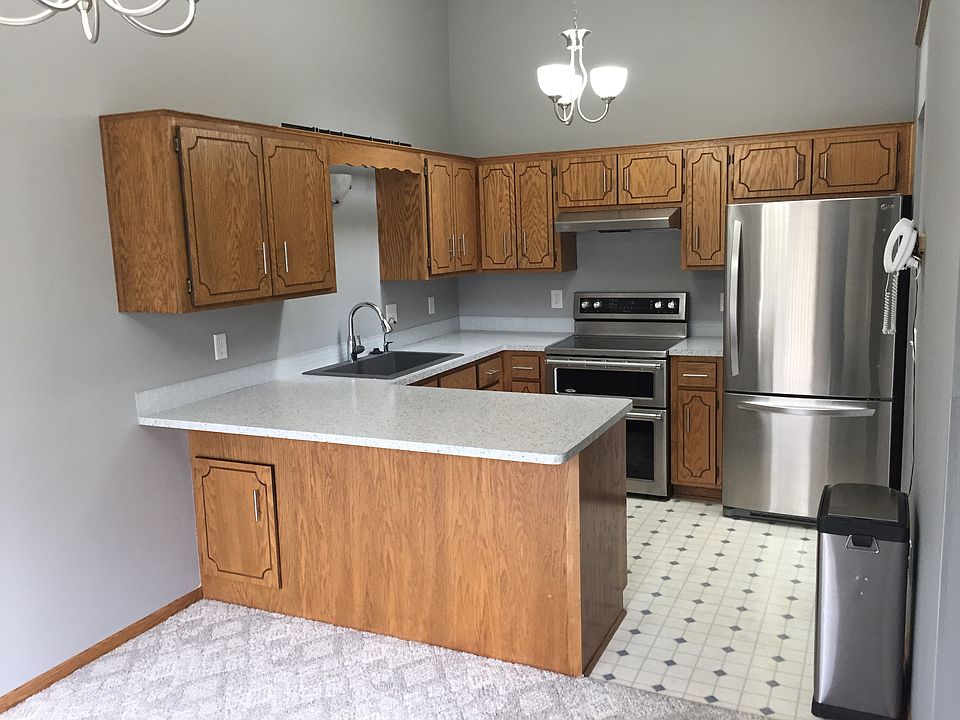 Kitchen- may install LVP flooring (over the linonleum) after current renter is out