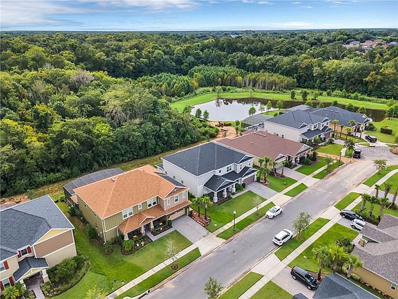 3rd image of 1172 Fieldstone Cir