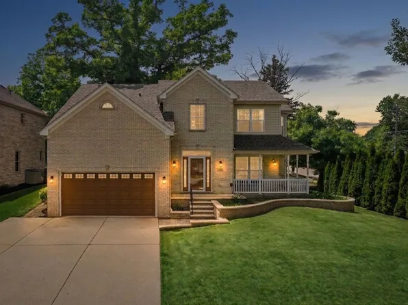 206 S Western Ave, Bartlett, IL 60103
