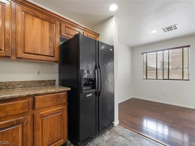 7858 Windhamridge Dr — Photo 9