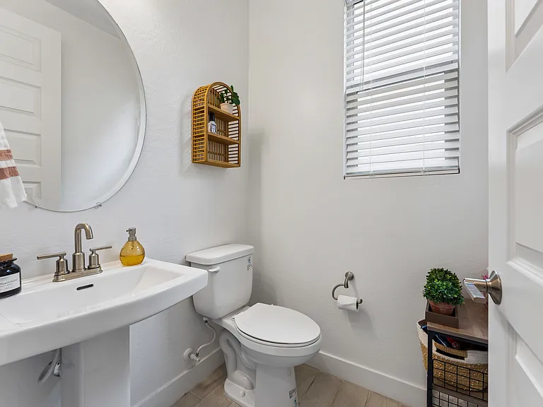 16777 W Poinsettia Dr — Photo 17