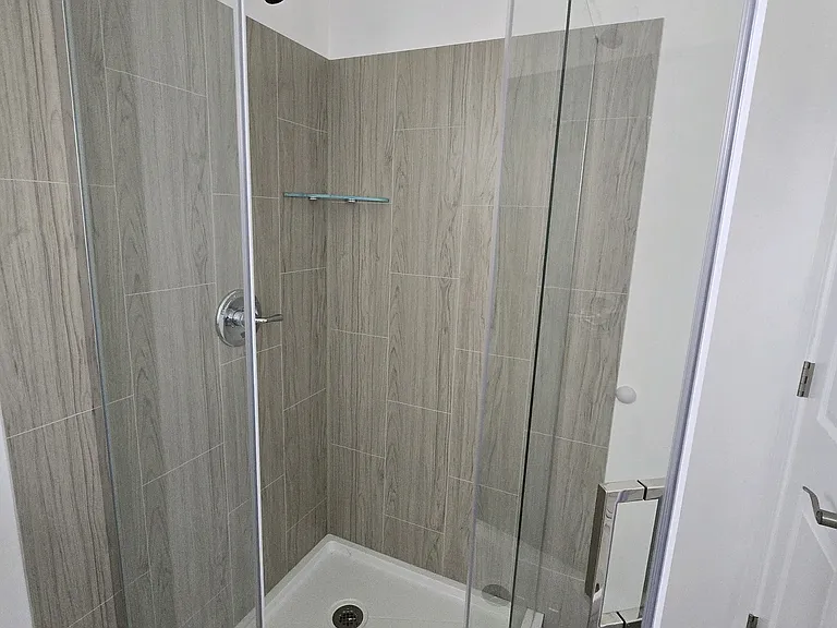 2426 Chenango Rd #3 — Photo 14