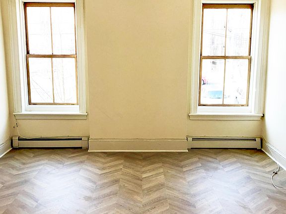 3rd image of 170 1st St #1