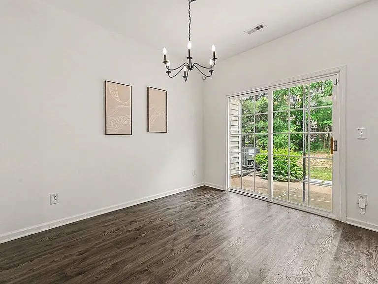108 Colwick Ln — Photo 14