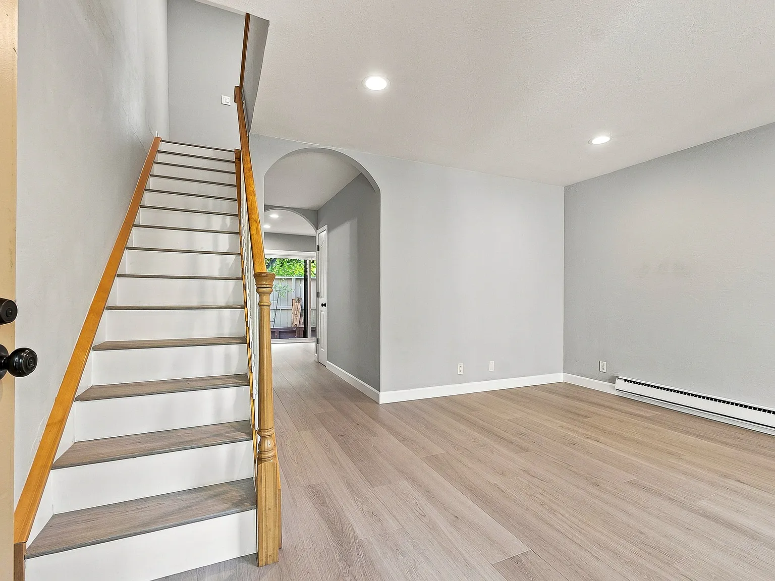 3001 Kaiser Dr — Photo 4
