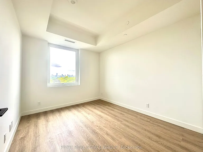 1050 Eastern Ave #615 — Photo 16