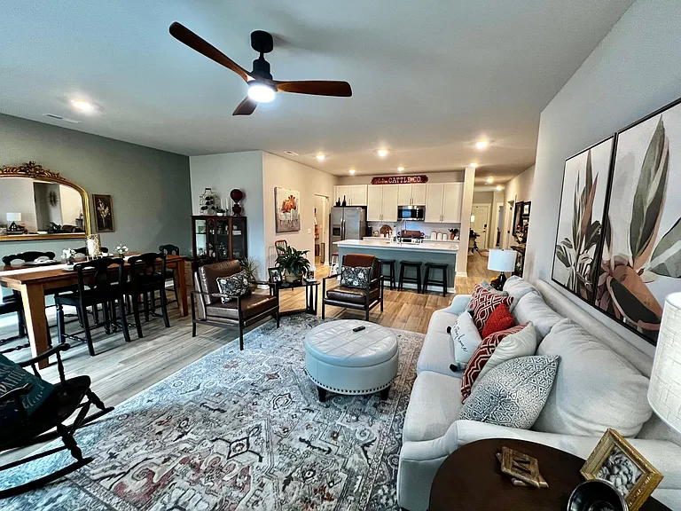 436 Golden Meadow Ln — Photo 17