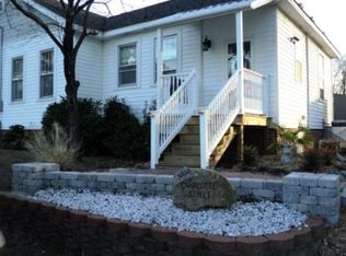 320 N Charlotte St, Washington, NC 27889