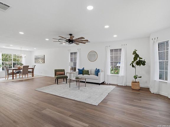 5th image of 1687 Fir Cir