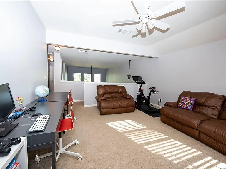 1210 Ritter Dr — Photo 11