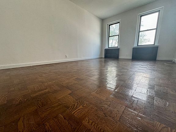 2nd image of 270 St Nicholas Ave APT 2H