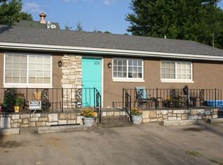 104 S 2nd Ave, Ozark, MO 65721