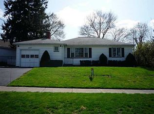 635 Culver Pkwy, Rochester, NY 14609