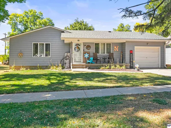 209 Cedar St, Snyder, NE 68664