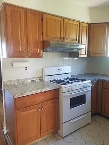 1st image of 147 Revere Ave