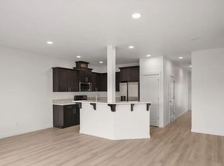 2863 S Magnolia Dr #2863, Cornelius, OR