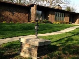 18 Ramsgate Dr, Palos Park, IL 60464
