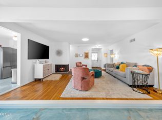 20428 Roscoe Blvd, Winnetka, CA 91306