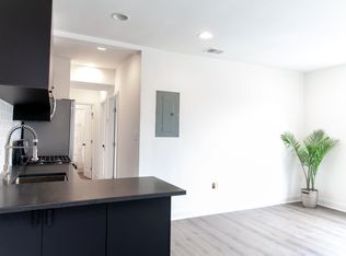 239 12th Pl NE APT 3, Washington, DC 20002