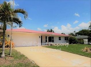 2823 Bougainvillea St, Sarasota, FL 34239