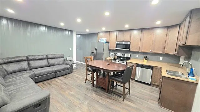 115 Apricot St #B — Photo 3