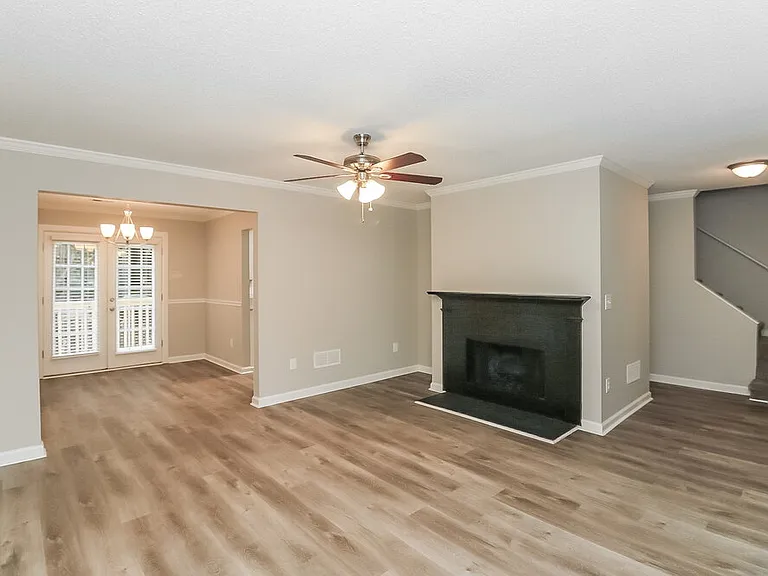 4379 Yellow Rose Dr — Photo 5