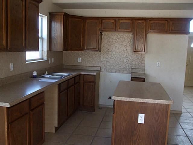 1st image of 712 Danube Way
