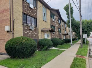 9227 Irving Park Rd APT 1E, Schiller Park, IL 60176