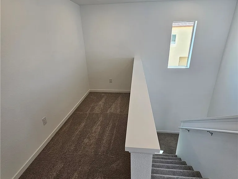 2112 Abraham Ave — Photo 22