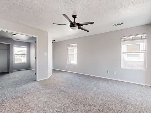 4th image of 436 Shorewood Dr NW
