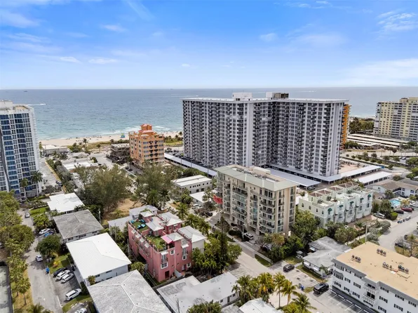 3210 NE 5th Street #301, Pompano Beach, FL 33062