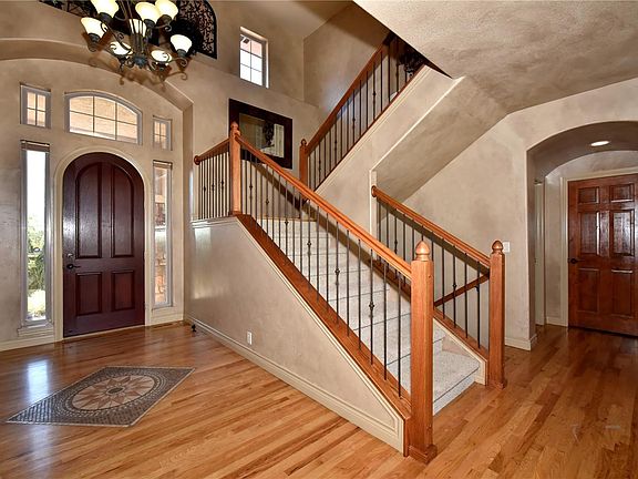 3rd image of 9625 Blue Bonnet Ct